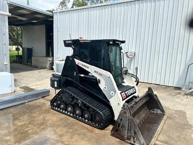 Bobcat digger machine